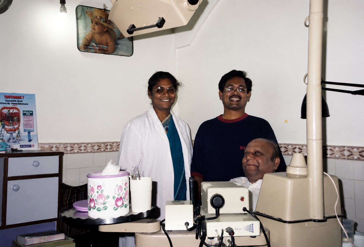 Prof. Dr. Elizabeth Joshua at the clinic — second-generation specialist