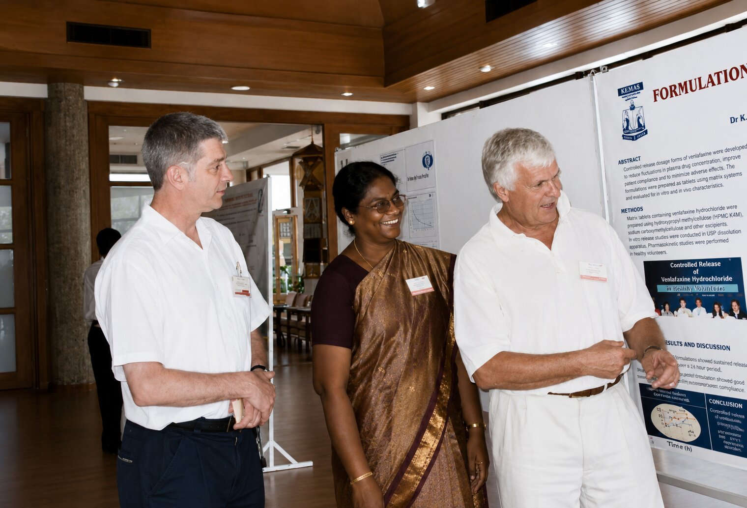 Prof. Dr. Elizabeth Joshua representing the clinic at an international academic event
